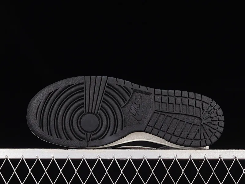 All categories Nk SB Dunk Series Nk SB Dunk Low low-top sneakers Nk SB Dunk Low SB dunk series low-top casual sports skateboard shoes 304714-004